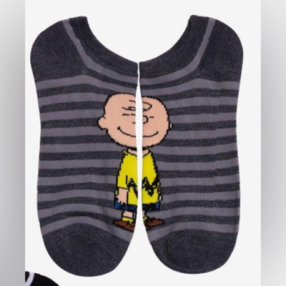 🚨4/$25🚨New Peanuts Charlie Brown No Show and Ankle Socks